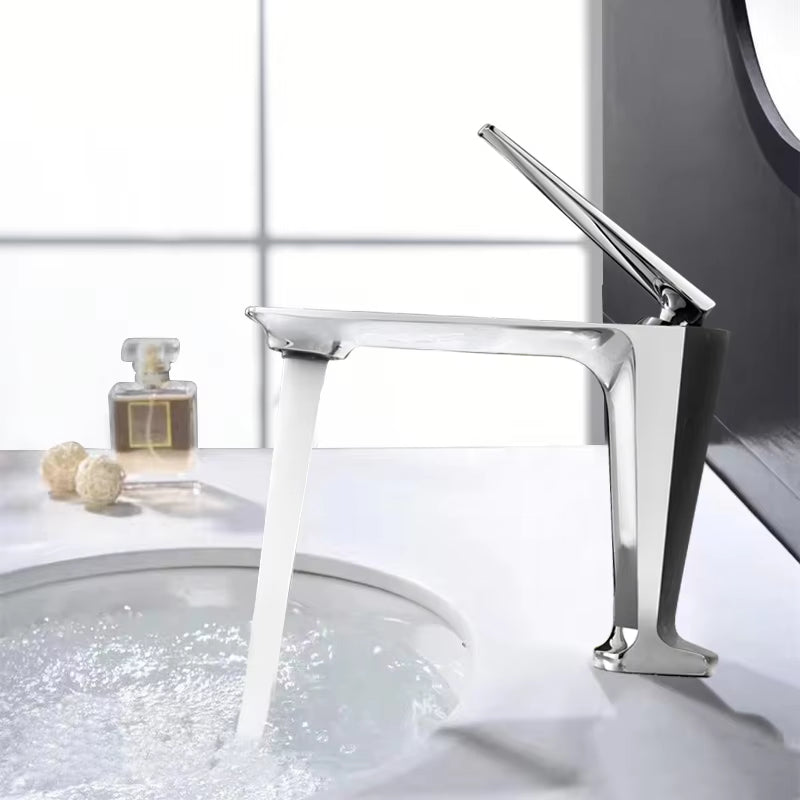 Modern Single Handle Single Hole Unique Design Basin Mixer Tap-7424