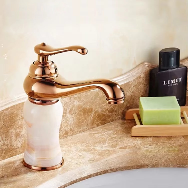Unique Design Golden Basin Faucet-7961