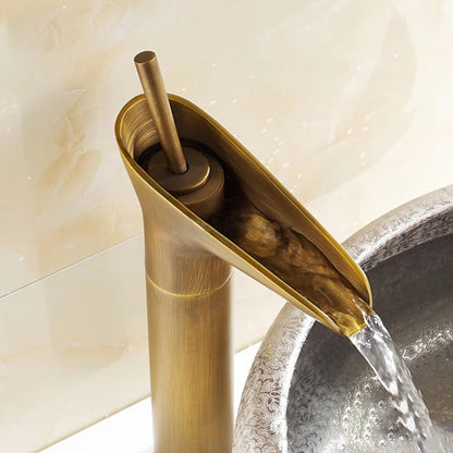 Antique Brass Single Handle Basin Faucet-Z-8307