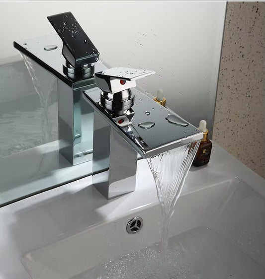 High Quality Single Handle Waterfall Basin Faucet-Z-7053