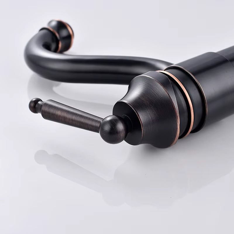High-End Countertop Washbasin Hot And Cold Water Faucet-7077