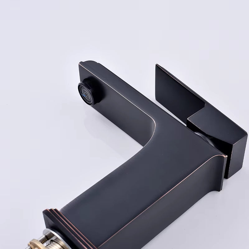 Bathroom Brass Basin Square Faucet-7073