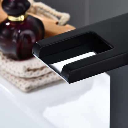 Countertop Mount Bathroom Waterfall Faucets-7116