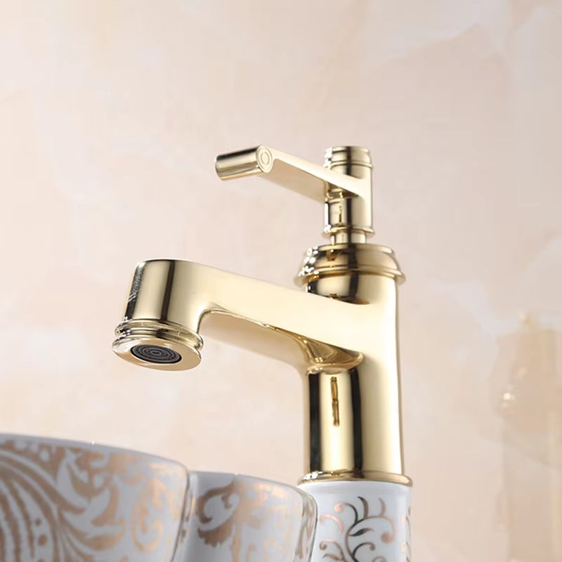Elegant Retro Design Bathroom Tall Basin Faucet-7125