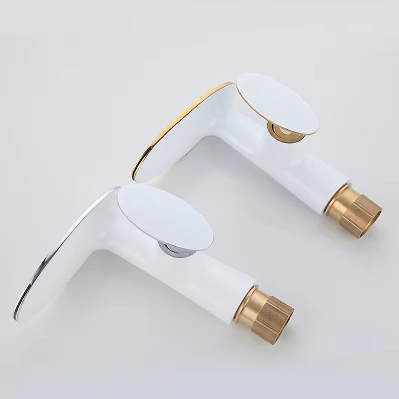 Luxury Bathroom Basin Hot And Cold Water Faucet-7153
