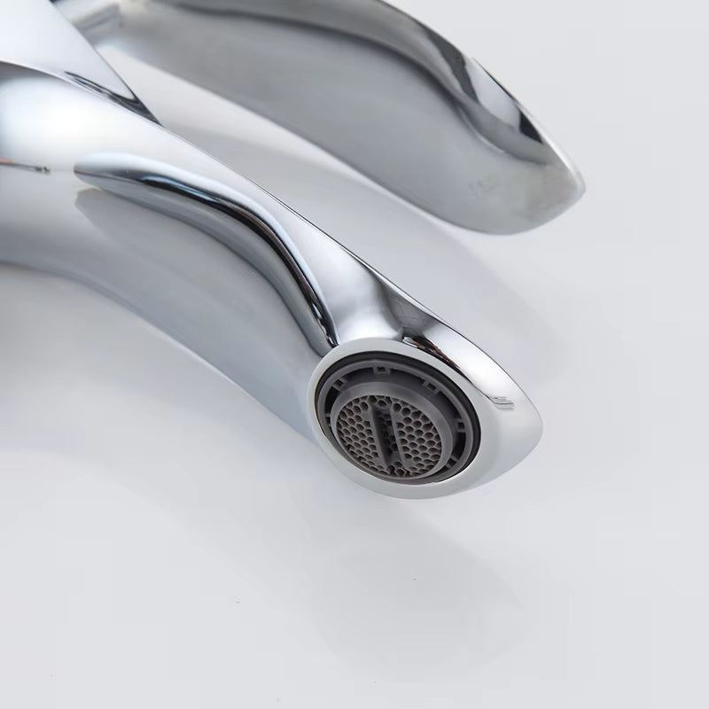 Luxury Bathroom Basin Hot And Cold Water Faucet-7043