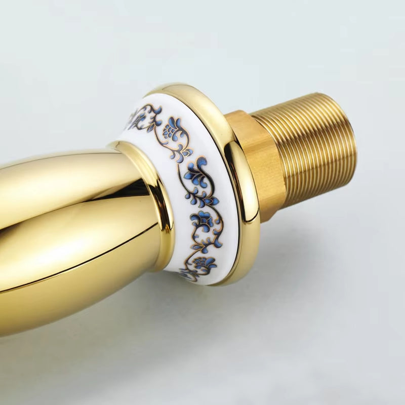 Elegant Design Bathroom Washbasin Gold Single Handle Faucet-7092