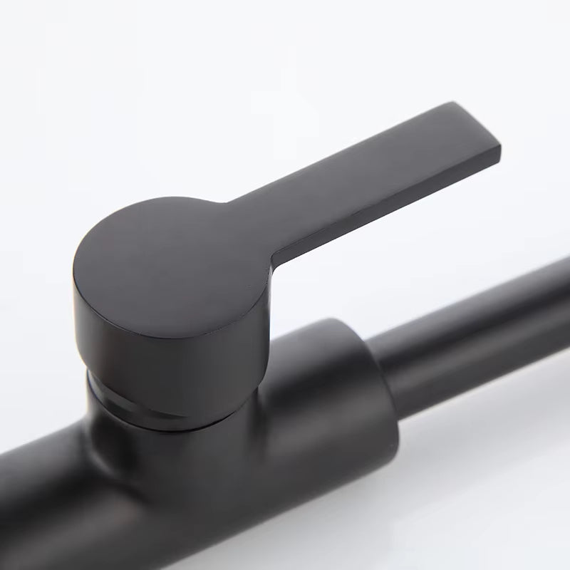 360 Degree Swivel Single Handle Kitchen Faucet-8315