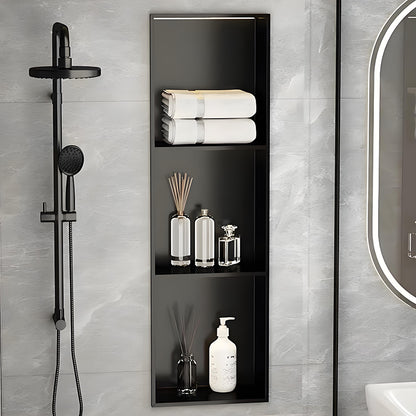 Nicho de parede para chuveiro em aço inoxidável preto personalizado, com design vertical alto e embutido para armazenamento no banheiro.